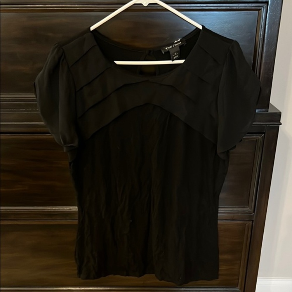 WHBM‎ Black Short Sleeve Top